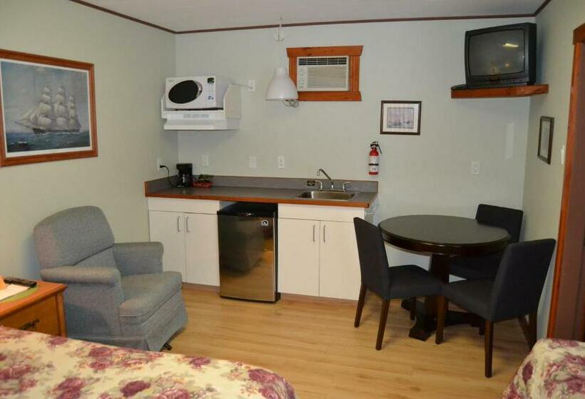 Quarto Familiar, North Star Motel