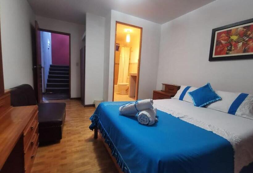 سوییت با چشم‌انداز باغ, Conquistadores Inn