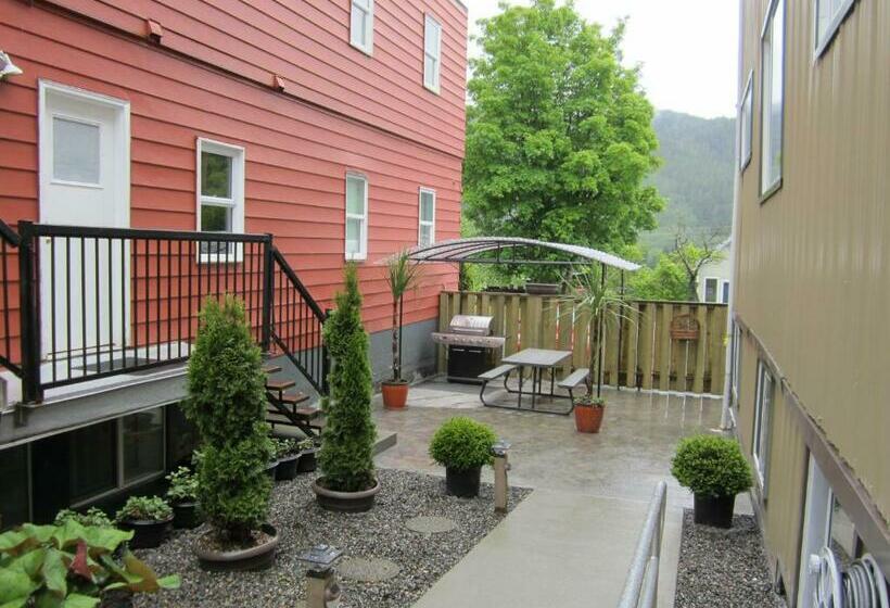 آپارتمان 2 خوابه, Black Rooster Guesthouse