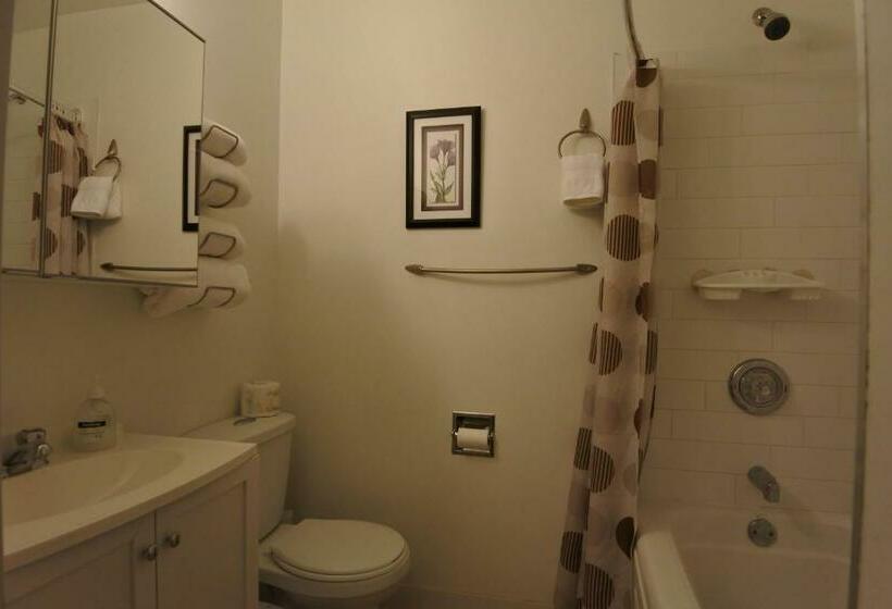Apartamento 2 Dormitórios, Black Rooster Guesthouse