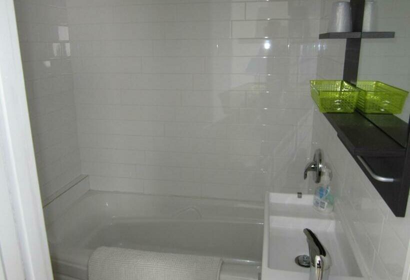 Apartamento 2 Dormitórios, Black Rooster Guesthouse