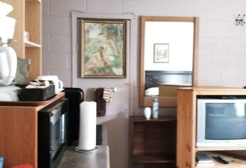 Номер Стандарт, Southview Motel
