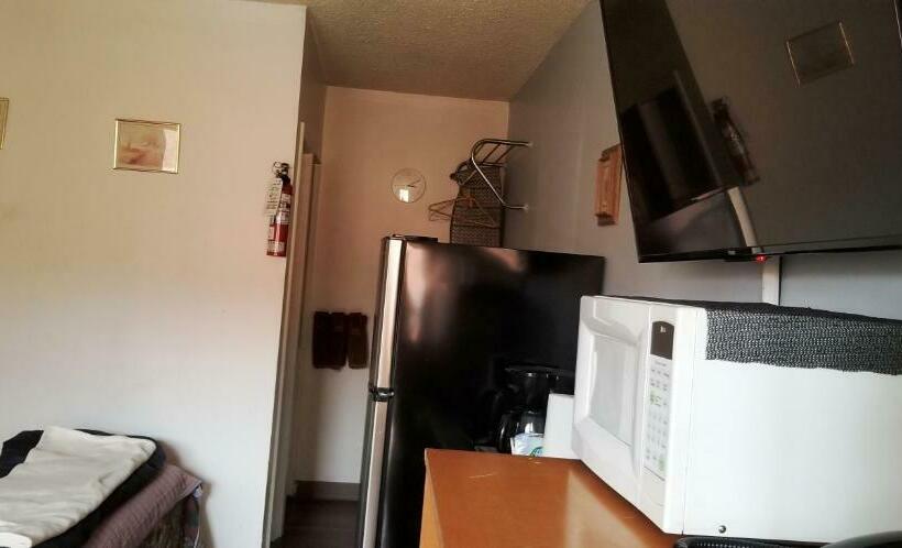 Quarto Estandar, Southview Motel
