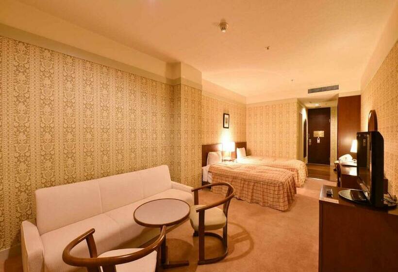 Номер Deluxe, Yugashima Golf Club & Hotel Resort