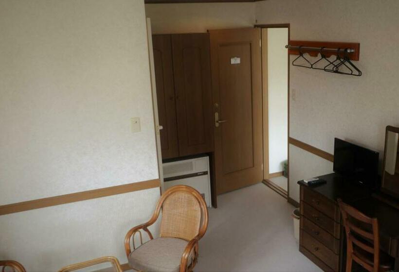 اتاق استاندارد سه نفره, White Silver Hakuba