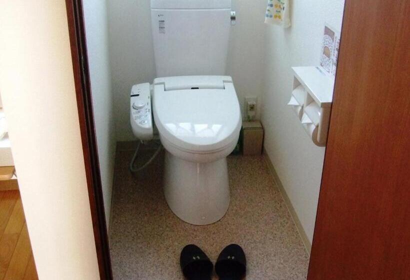 스탠다드 트리플 룸, Hiroshima Saijo Youth Hostel