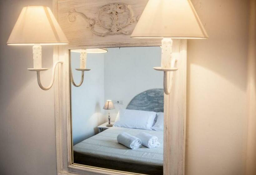 Номер Стандарт с Террасой, Hostal Bon Sol