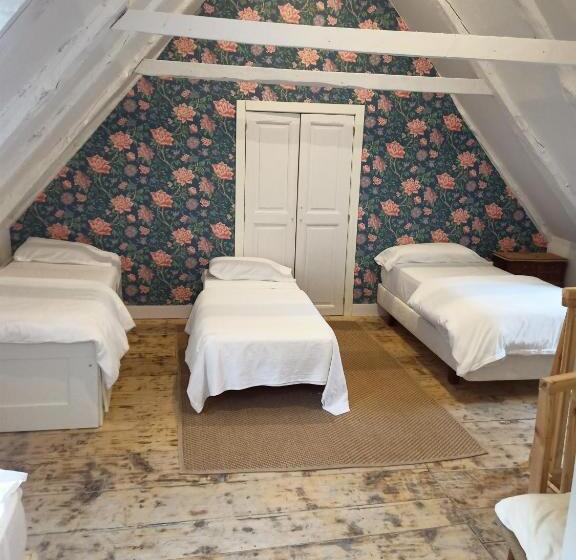 4间卧室的房子, Hostel Baqueira   Refugi Rosta   Pyrenmuseu