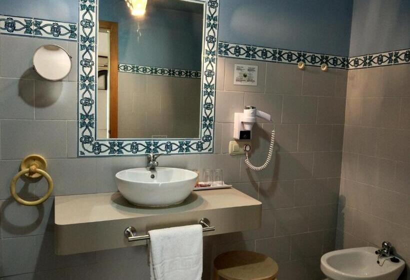 标准间带阳台, Posada Real Quinta De La Concepción