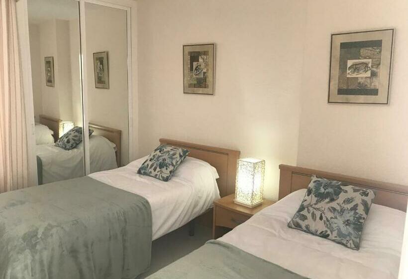 Апартаменты 2 Спальни, Miraflores Resort