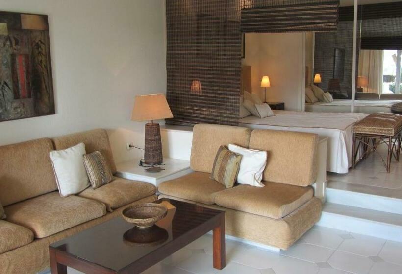 Студия Стандарт, Miraflores Resort