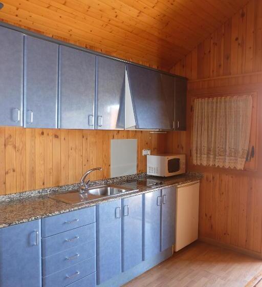 Бунгало Стандарт, Camping Gironella