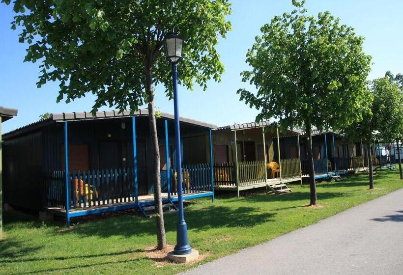 Camera Standard Cvadruplă cu Baie în Comun, Camping Iratxe Ciudad De Vacaciones