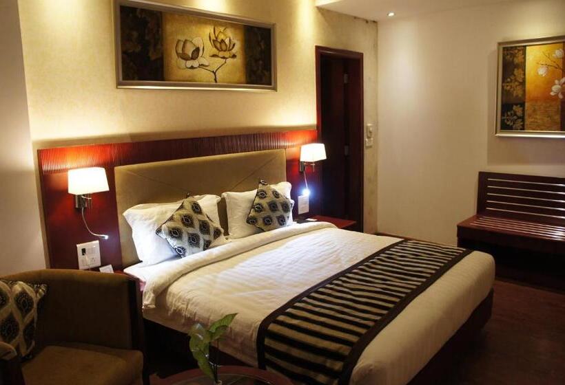Люкс Премиум, Bravura Gold Resort