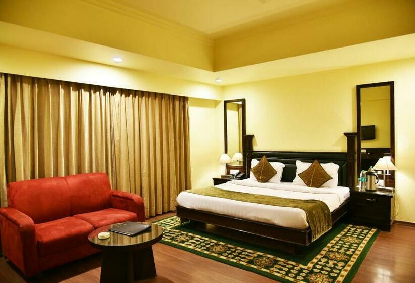 디럭스 룸, Indraprastha Resort Dalhousie