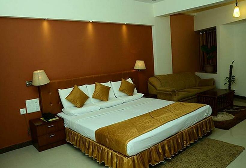 Номер Deluxe, Metro Plaza Hotel By Rak Rooms, Mangaluru