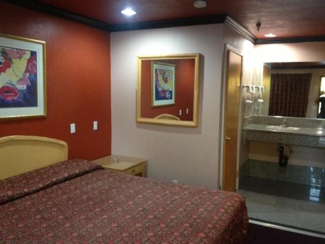 Стандартный Номер Кровать Кинг, All 8 Motel