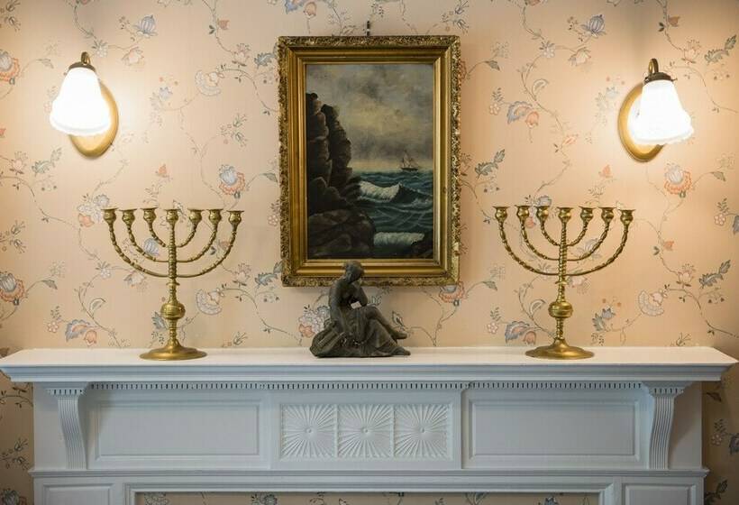 수피리어 룸, Anne's White Columns Inn
