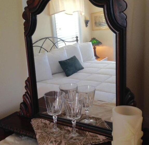 Стандартный Номер Кровать Кинг, The Stirling House Waterfront Inn Greenport