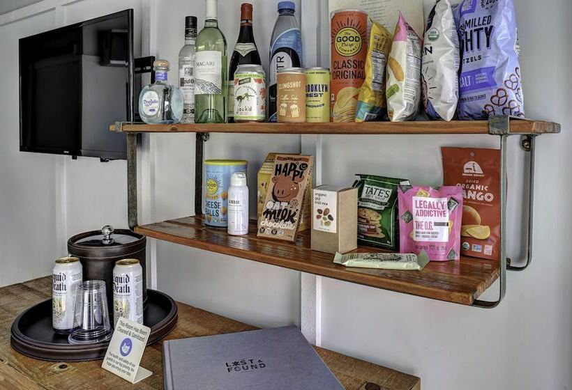 غرفة قياسية, The Montauk Beach House