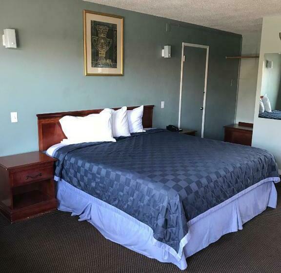 Стандартный Номер Кровать Кинг, Economy Inn