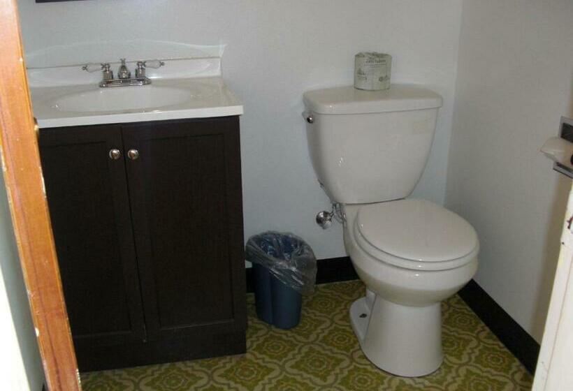 Студия Стандарт, Ocean Avenue Inn