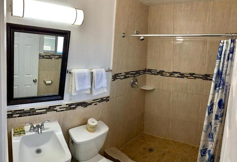 اتاق استاندارد, Walden Motel