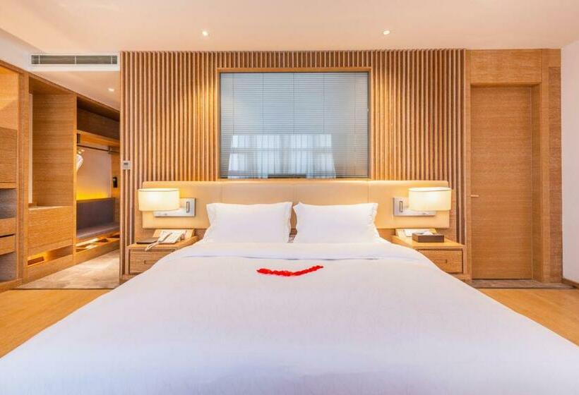 Quarto Estandar Cama King, Novotel Huashan