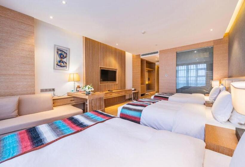 Quarto Triplo Estandar, Novotel Huashan