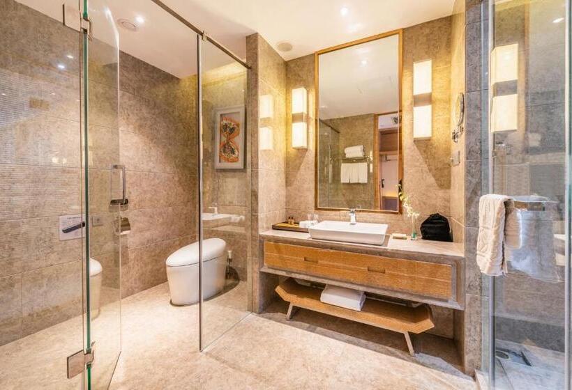 Номер Стандарт Трехместный, Novotel Huashan