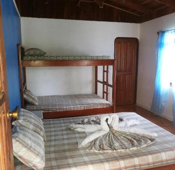 اتاق استاندارد چهار تخته, Corcovado Wild Hostel