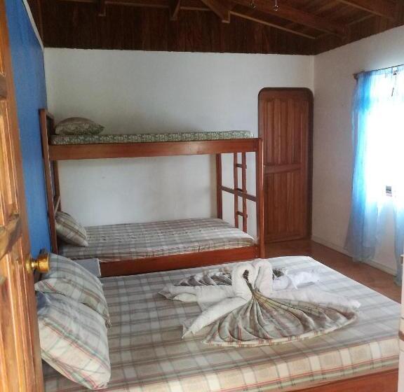 اتاق استاندارد چهار تخته, Corcovado Wild Hostel