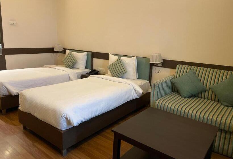 اتاق لوکس, V Retreat Gurgaon