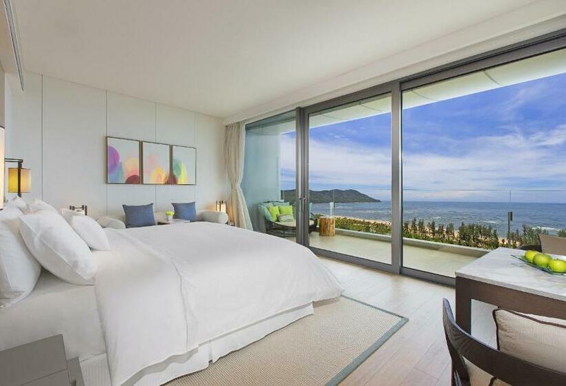 Номер Deluxe Кровать Кинг, The Westin Blue Bay Resort & Spa