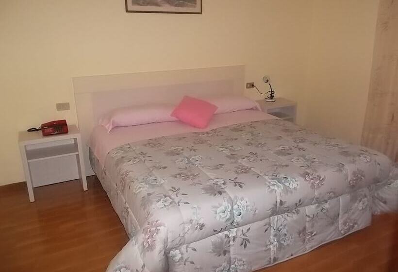 스탠다드 트리플 룸, Residence La Rosa