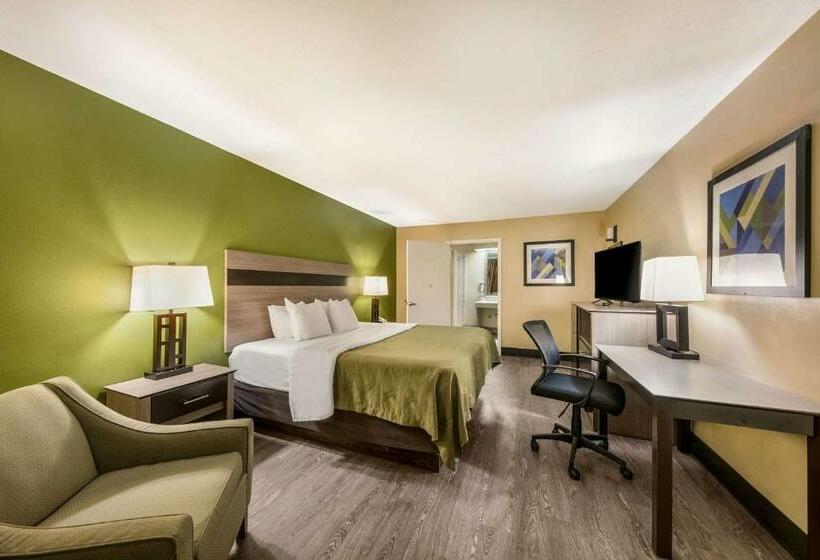 Стандартный Номер Кровать Кинг, Quality Inn & Suites Garland   East Dallas