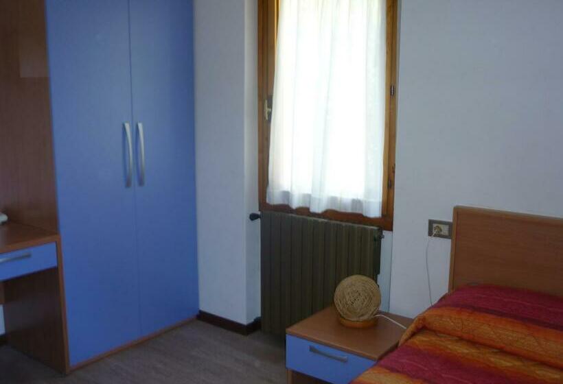 스탠다드 싱글 룸, Residence Hotel Maxi