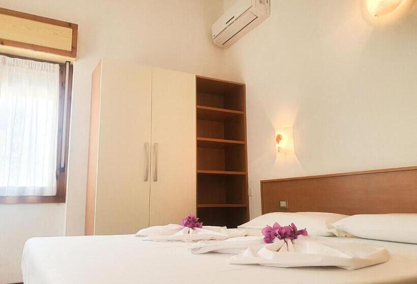 Номер Стандарт Вид на Горы, Residence Hotel Maxi