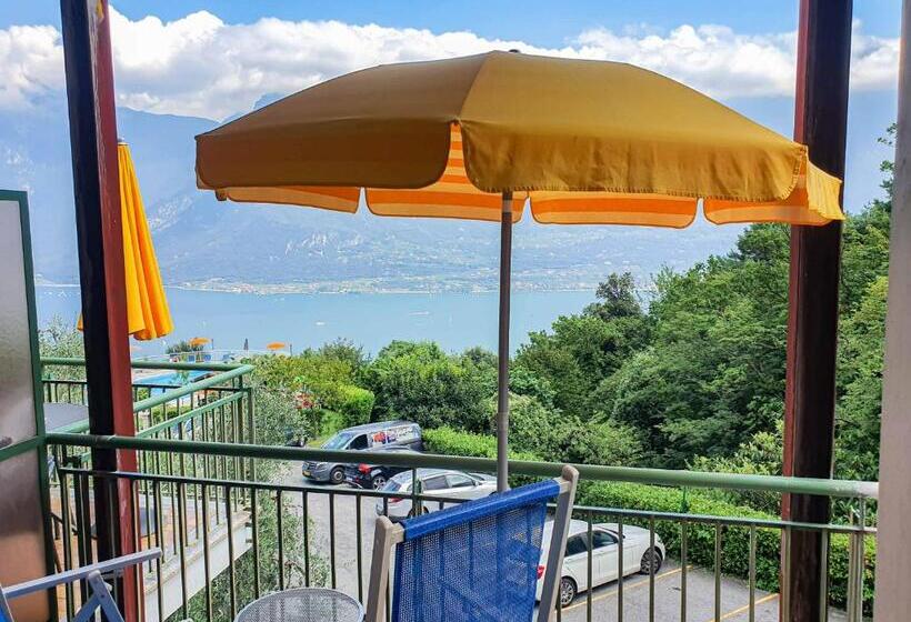 1 Bedroom Apartment Lake View, Residence Hotel Maxi