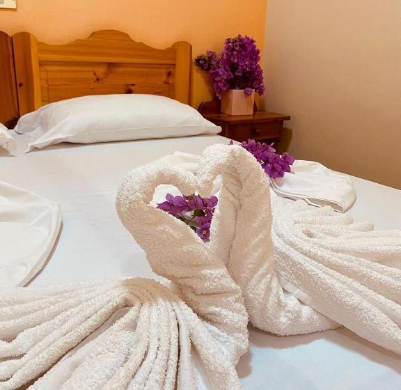 이코노미 룸, Residence Hotel Maxi