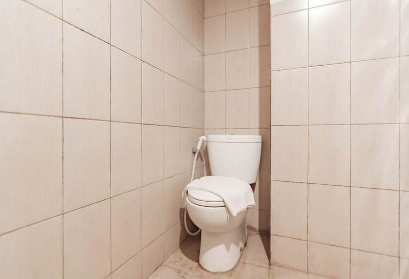 Номер Стандарт, Reddoorz Plus @ Dago Pojok 3