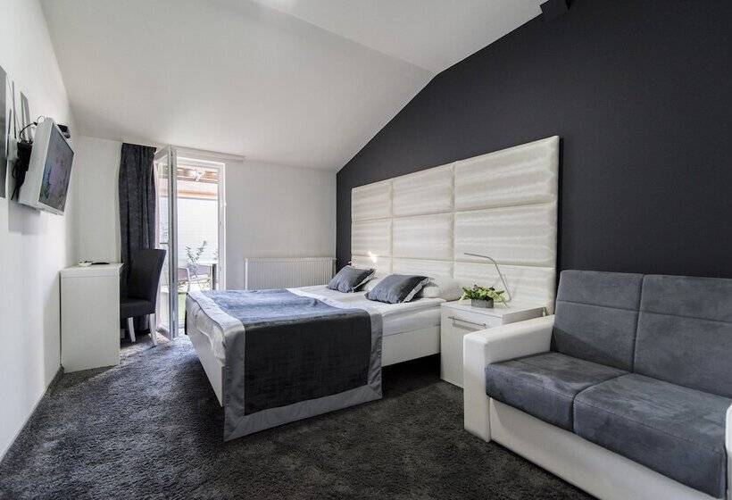 غرفة قياسية, Cool Zagreb Airport