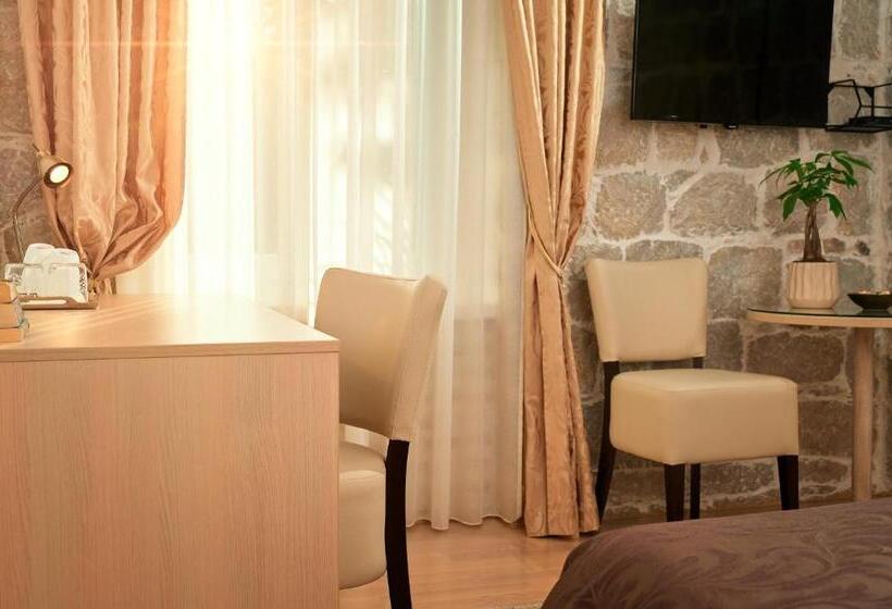 Quarto Estandar, Lanterna Rooms
