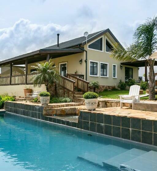 آپارتمان 2 خوابه, Narnia Guest House