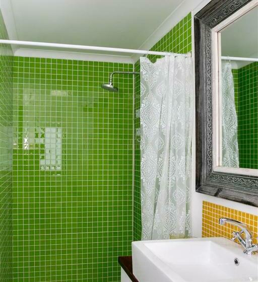 آپارتمان 2 خوابه, Narnia Guest House