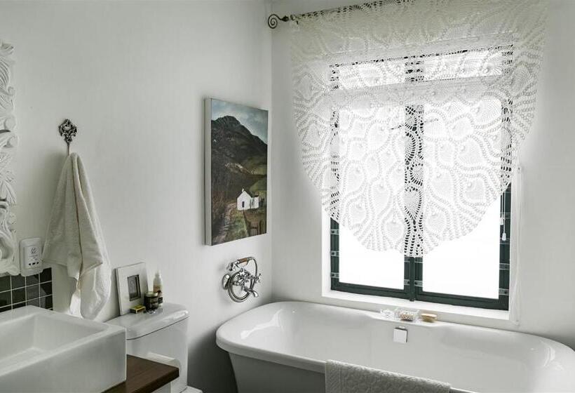 آپارتمان 1 خوابه همکف, Narnia Guest House