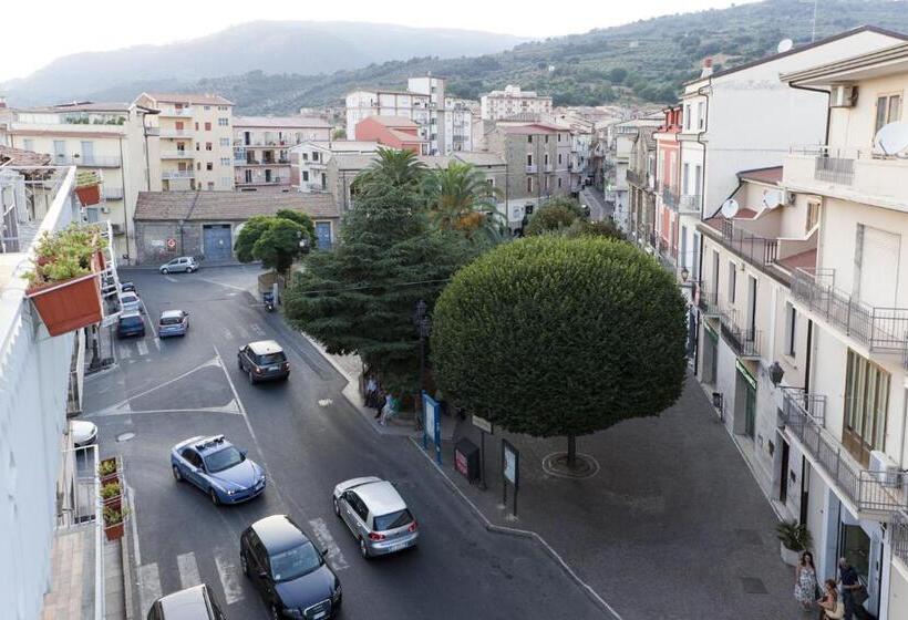 Апартаменты 1 Спальня с Балконом, B&b Lamezia Terme
