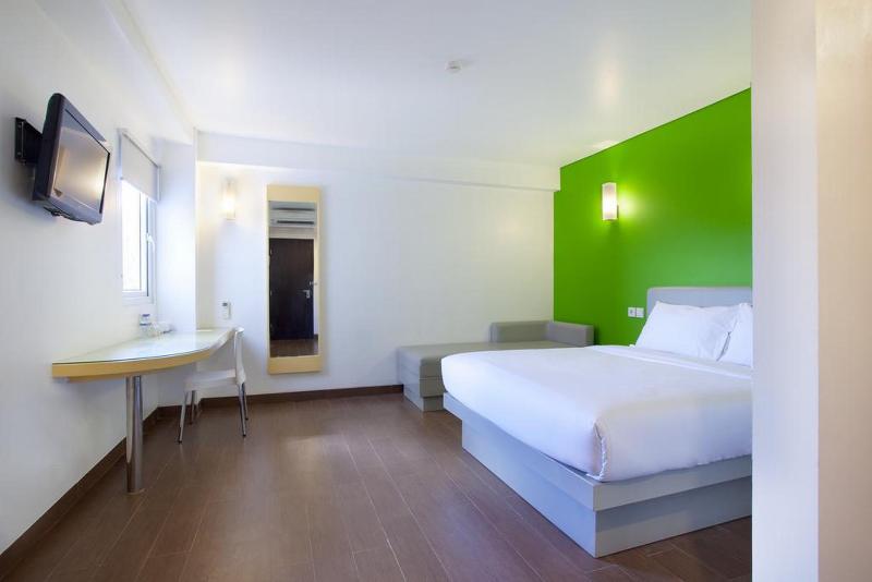 Номер Стандарт, Amaris Hotel Margorejo Surabaya