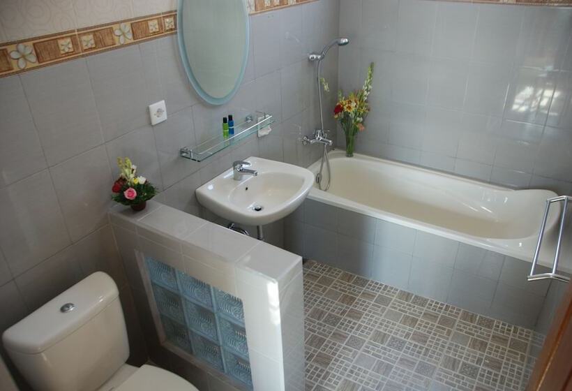 Номер Стандарт, Warji House 2 Bisma