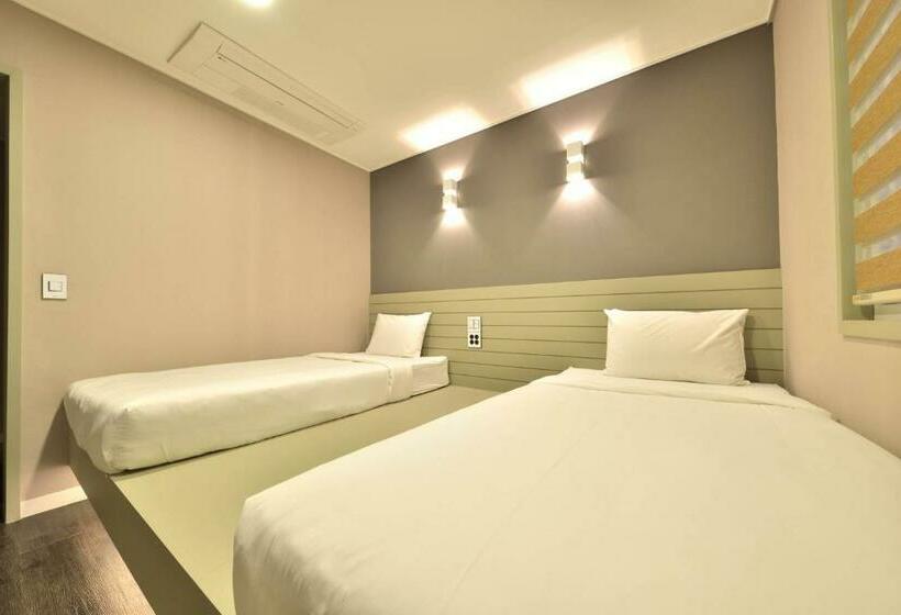 Номер Стандарт, With U Hotel & Guesthouse